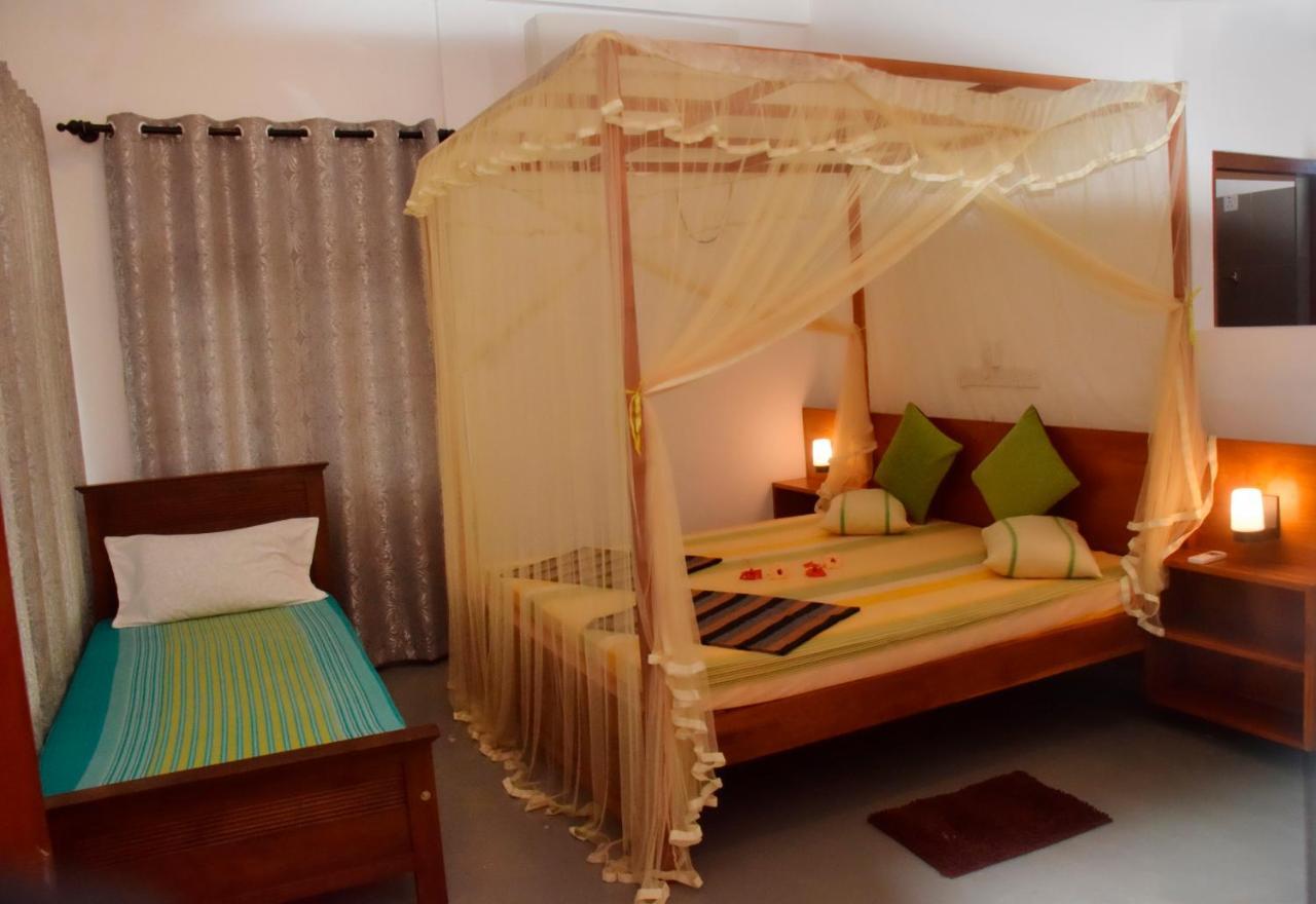 Mira Whales Resort Mirissa Εξωτερικό φωτογραφία